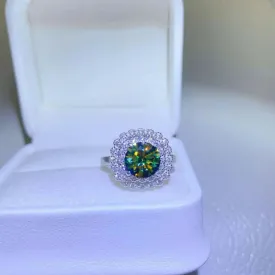 Exquisite 2 Carat Moissanite Ring Elevates Luxury Fashion for Women