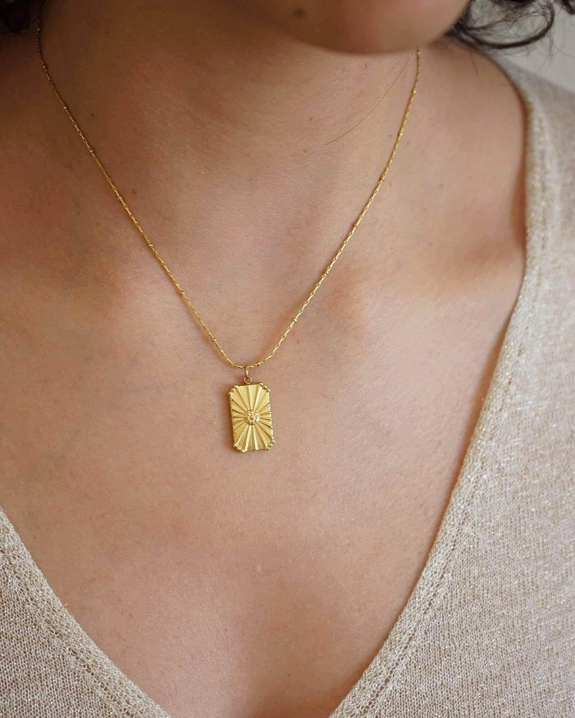 Gold Rectangle Pendant with Flower Necklace