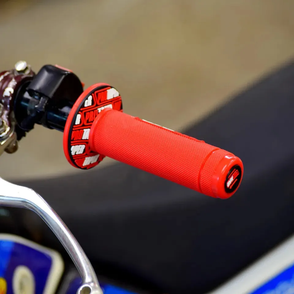 PROTAPER  HANDLE GRIP for  ATV, BANSHEE 350, RAPTOR 700 (RED)