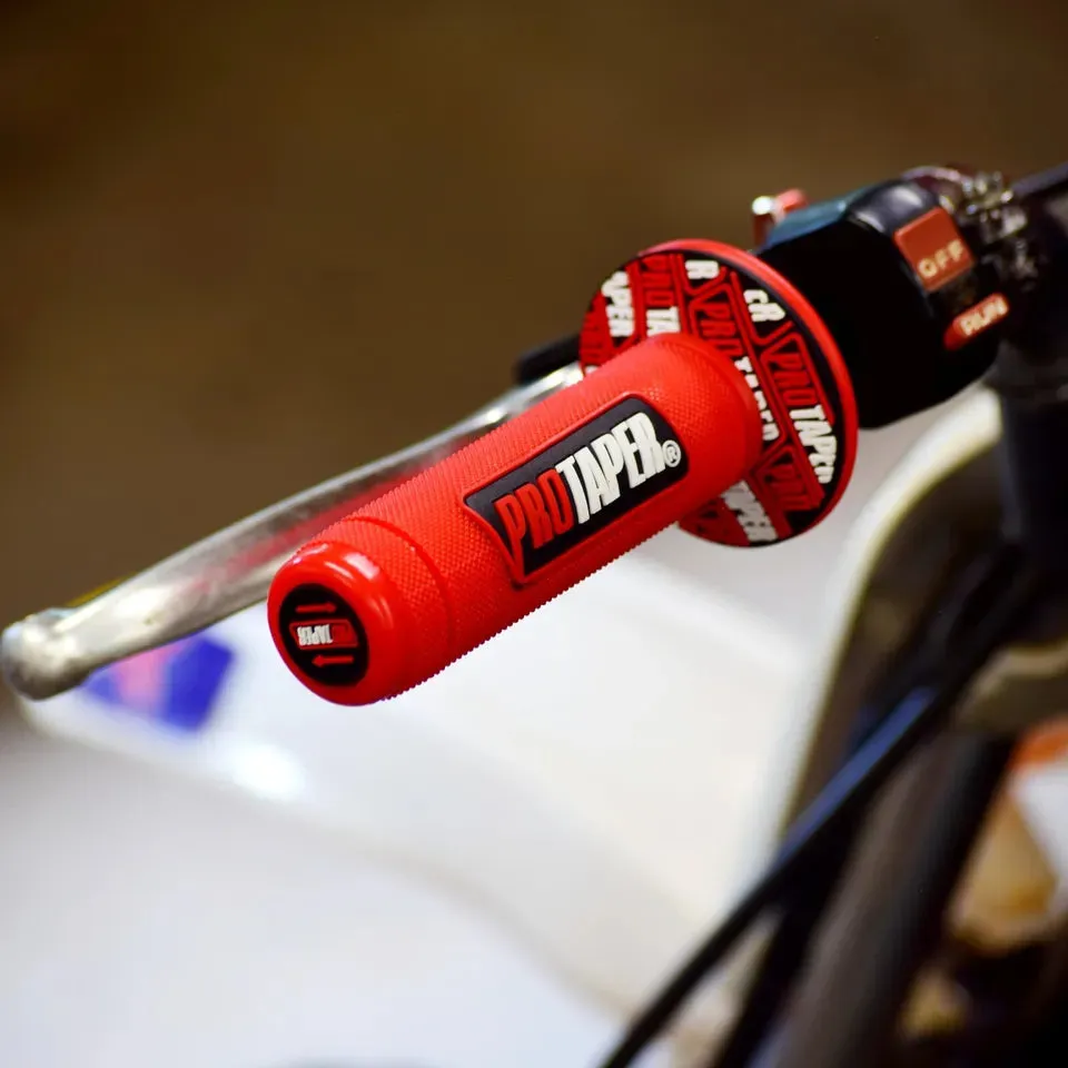 PROTAPER  HANDLE GRIP for  ATV, BANSHEE 350, RAPTOR 700 (RED)