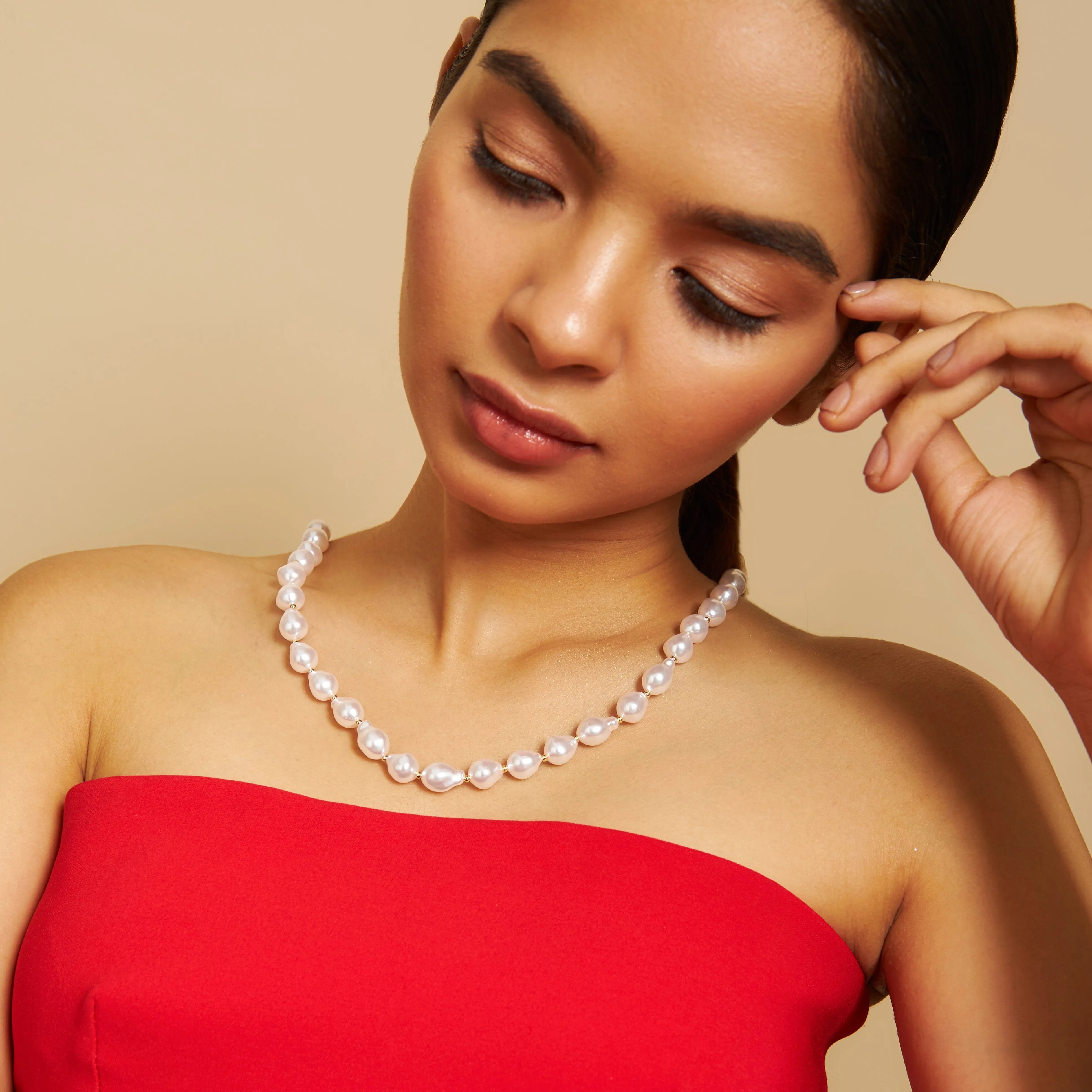 Trendy Pearl Necklace 174344